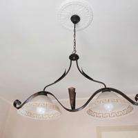 Lampadario in ferro battuto