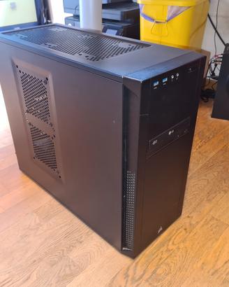PC fisso full tower da gaming