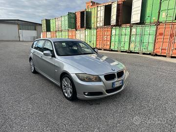 Bmw 318d 2.0 143CV cat Touring Attiva KM CERTIFICA