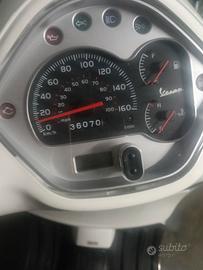 Vespa 300 gts i. e.