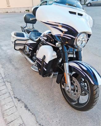 Street Glide Cvo