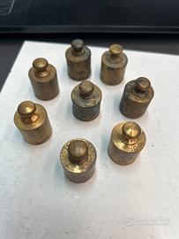 Lotto 8 pesi per bilancia in ottone 50 grammi