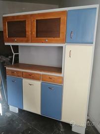 Credenza anni 50  restaurata.