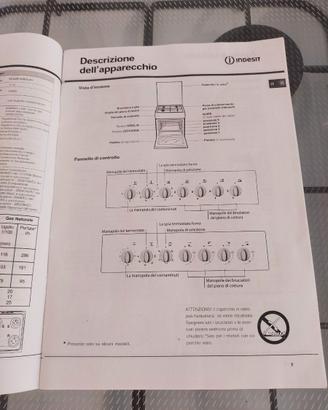 Cucina  Indesit 4 fuochi e forno