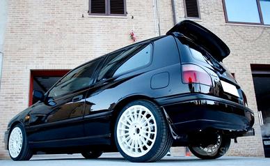 Nissan Sunny gti-r