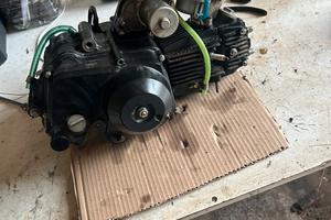 Motore quad 4t 125cc