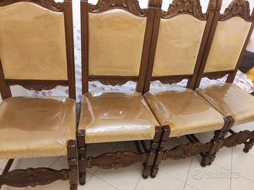 4 sedie e due poltrone in velluto stile classico