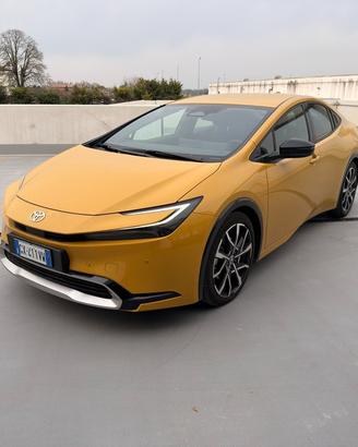 TOYOTA Prius 2.0 phev Lounge