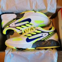 Nike Air ghost racer