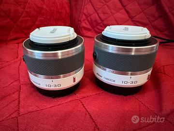 2 Nikon 1 NIKKOR 10–30mm bianchi (NON funzionanti)