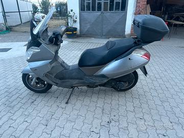 Aprilia atlantic 200