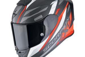 Scorpion EXO R1 Evo II RUNNER RED Carbon Air Casco
