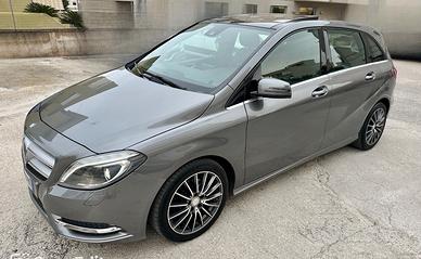 Mercedes-benz B 200 BlueEFFICIENCY Premium