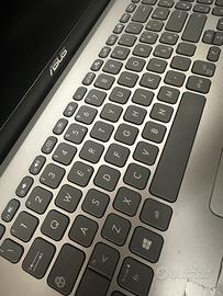 Notebook Asus F509FA core I5