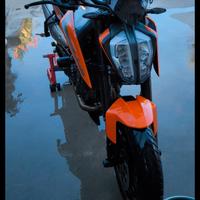 Duke 790 