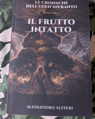 Libro fantasy "Il Frutto Intatto"