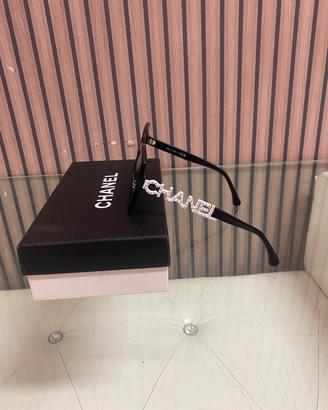 occhiali Chanel nuovo 