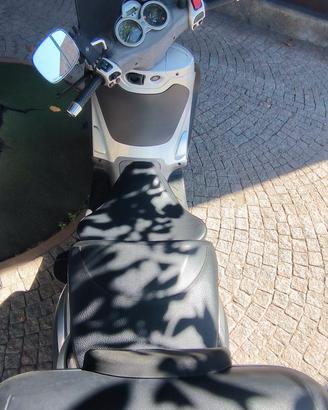  Piaggio Beverly 400ie