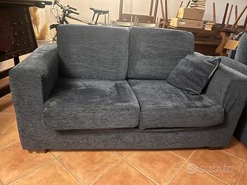 Divano letto blu