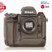 NIKON F5