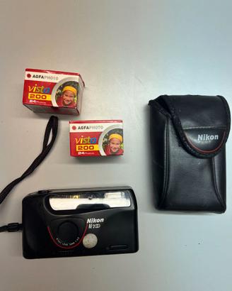 Nikon AF200 fotocamera analogica vintage a pellico