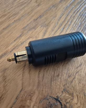 Adattatore presa corrente DIN per BMW o DUCATI