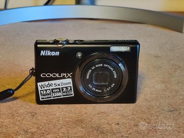 Nikon Coolpix s570