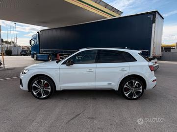 Audi Q5 40 TDI 204 CV quattro S Line plus/21"/360