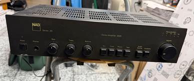 AMPLIFICATORE NAD 3020