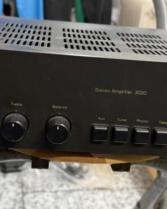 AMPLIFICATORE NAD 3020