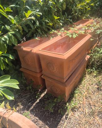 vasi rettangolari in terracotta