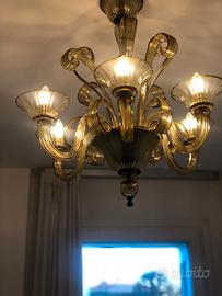 Lampadario a 6 bracci Albrici di Venini color oro