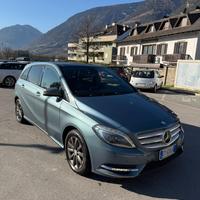mercedes benz classe B 200 premium
