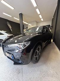 Alfa Romeo Stelvio 2.2 Turbodiesel 210 CV AT8 Q4 B