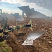 Aratro agricolo