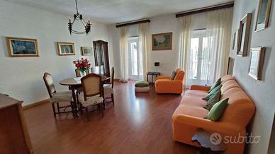 OMEGNA CENTRO APPARTAMENTO IN PALAZZINA