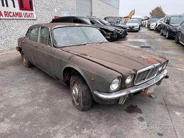 Jaguar XJ 3.4 per ricambi o intera
