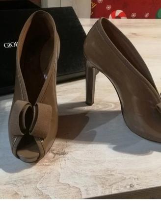 scarpe donna in pelle Giorgio Armani  come nuove