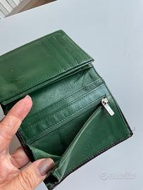 Portafogli uomo vera pelle nero/verde CARPISA