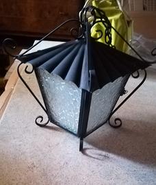 Lampada in ferro battuto 