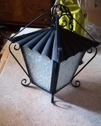 Lampada in ferro battuto 