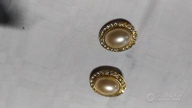 orecchini bigiotteria 