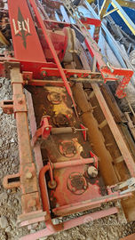 Aratro in linea cantoni o lely permuto con bivomo