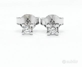 Orecchini punto luce torniti Oro Bianco Diamanti