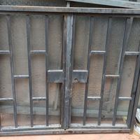 Inferriata con serratura