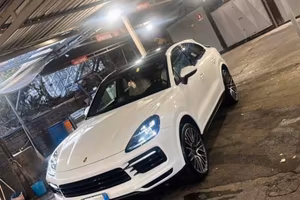 Porsche Cayenne Coupe