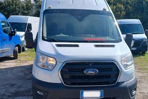 Ford Transit gemellato Superalto