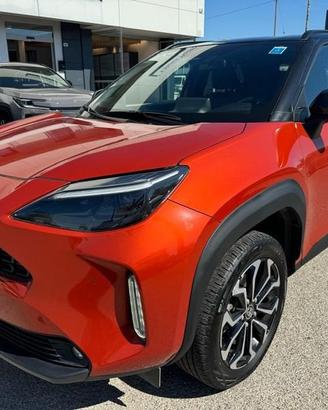 Toyota Yaris Cross 1.5H (116 CV) E-CVT Orange...