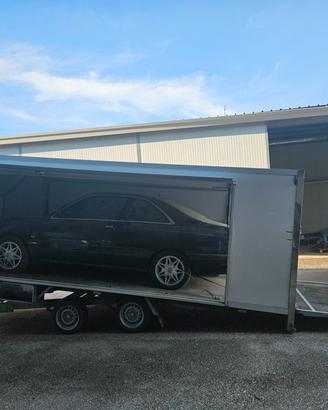 Rimorchio, carrello porta auto chiuso