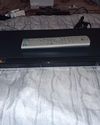 lettore dvd, dvx HD LG ben tenuto. funzionante 